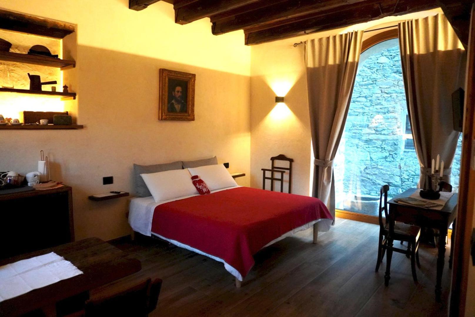 Apartament La Torre Colombaia - Monumento Del 1400 Arnad Zewnętrze zdjęcie